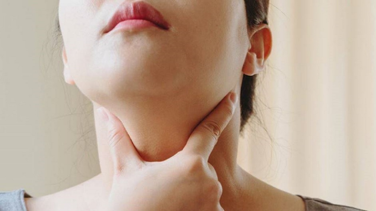أمراض الغدة الدرقية.. الأعراض والأسباب وطرق العلاج